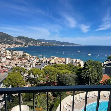 Rocamare - Entre Monaco Et Menton, Pres Des Plages شقة *